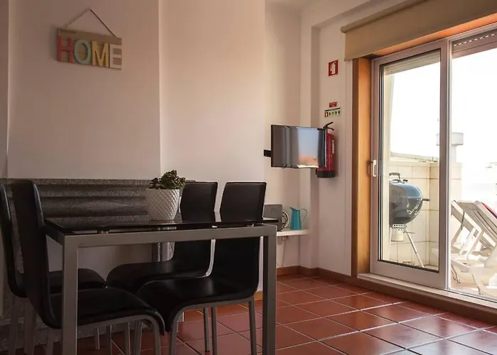 Casa Da Elsa- Estacionamento Privado Gratuito *